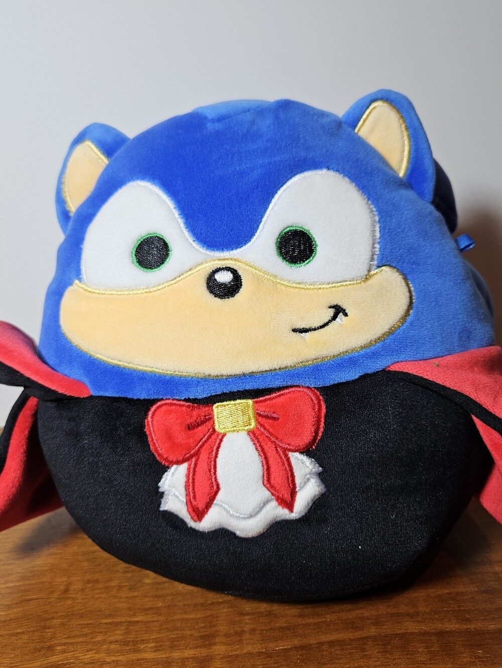 Sonic The Hedgehog Squishmallow Sonic Vampire 8" Plush 2025 NWT